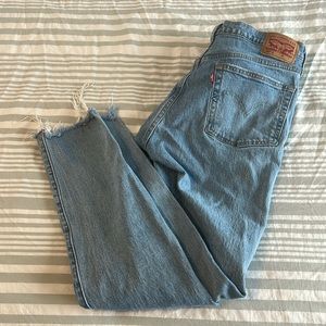 Women’s Levi Strauss jeans w 30, L 28